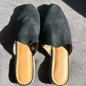 Slip on women’s dress shoes
